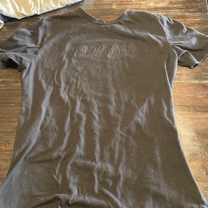 Black Gymshark long scoop tee (never worn)